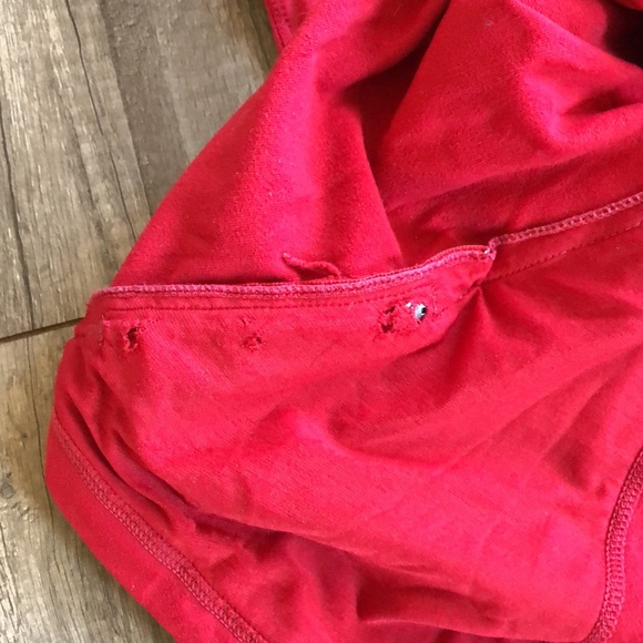 Lululemon Fitted Tanks Black and Red Bundle 4 - Picture 9 of 11